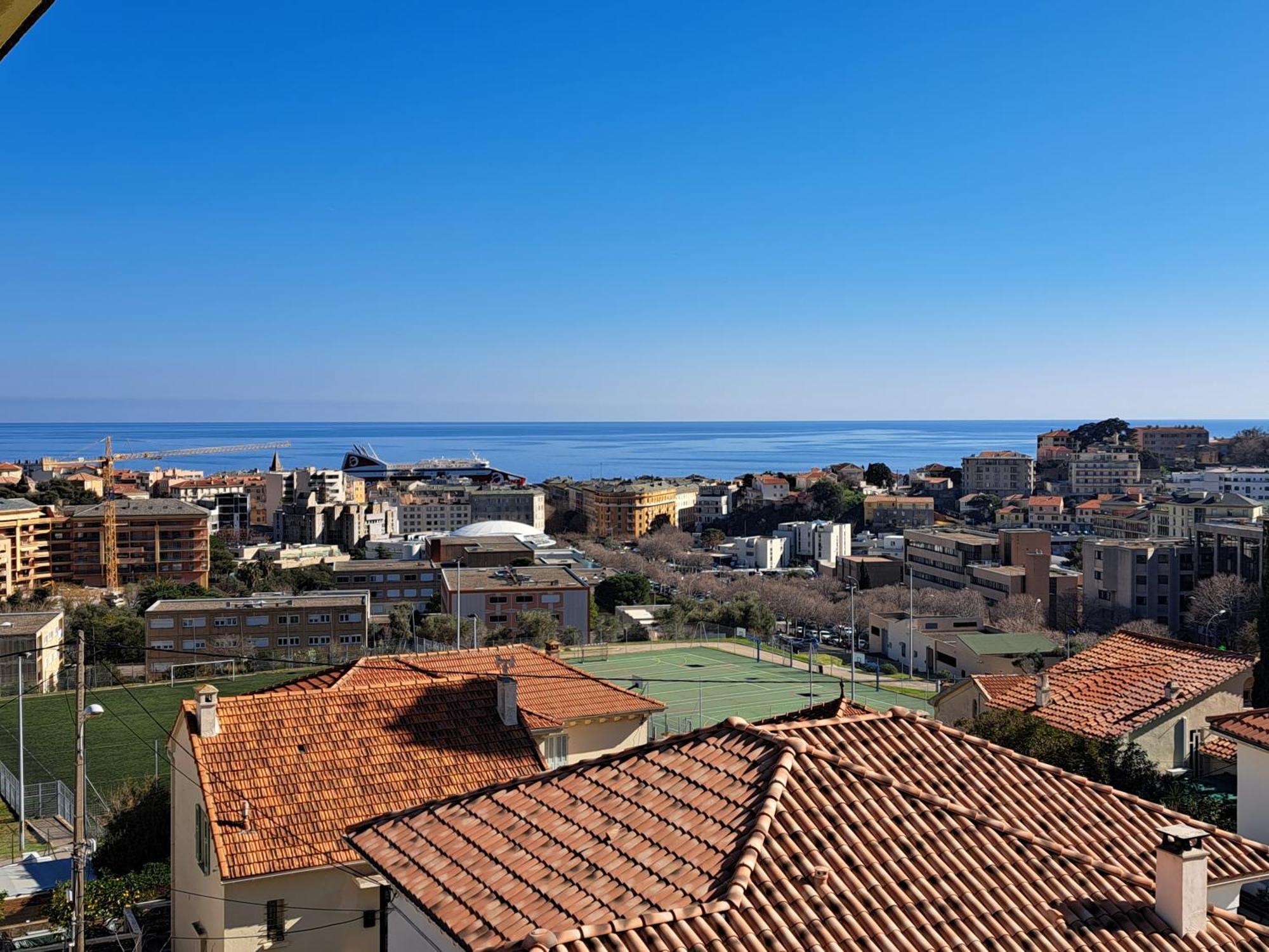 Grand T2 Proche Centre Ville, Vue Mer Et Montagne Bastia (Corsica) Exterior foto